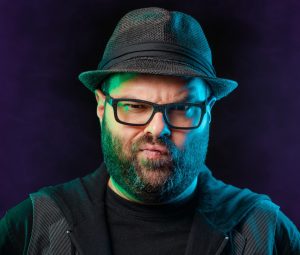 BomWise propone un reggae sin fórmulas que no pide permiso